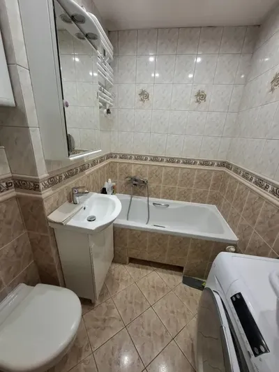 2 pokojowe mieszknie Wola, metro 300m - miniatura 5