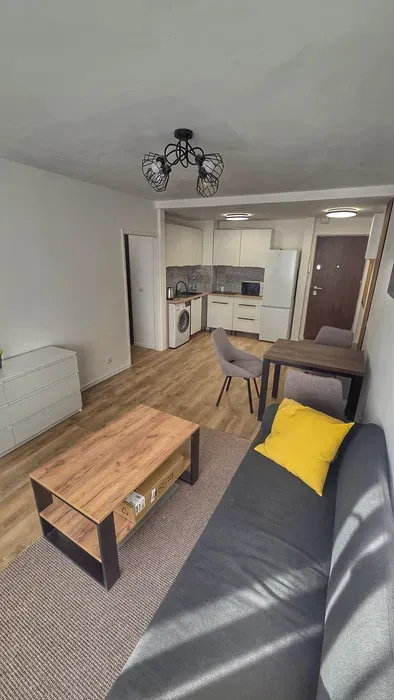 Mieszkanie po remoncie 38m2 bieńczyce - miniatura 2