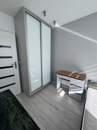 Odstąpię pokój od zaraz ul. Poznańska 7 Kraków Krowodrza - miniatura 2