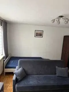 Bezpośrednio wynajmę 1-pokojowe mieszkanie - miniatura 2