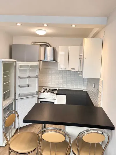 Wynajmę 2-pokojowe mieszkanie z balkonem – 39 m² - miniatura 4