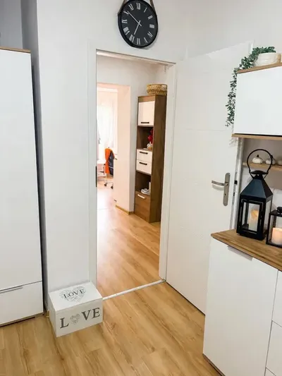 Gdańsk, Kartuska 104 - | PIĘTRO - 2 pokoje + salon z aneksem - WOLNE OD GRUDNIA 2026 - miniatura 2