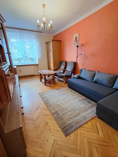 Od zaraz wynajmę przestronne dwa pokoje 48m2 z oddzielną kuchnią, bliska Wola - ul. Młynarska - miniatura 5