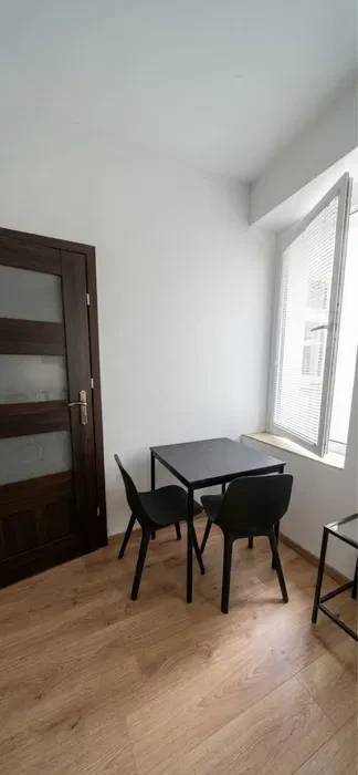 Wynajme mieszkanie - 1/4