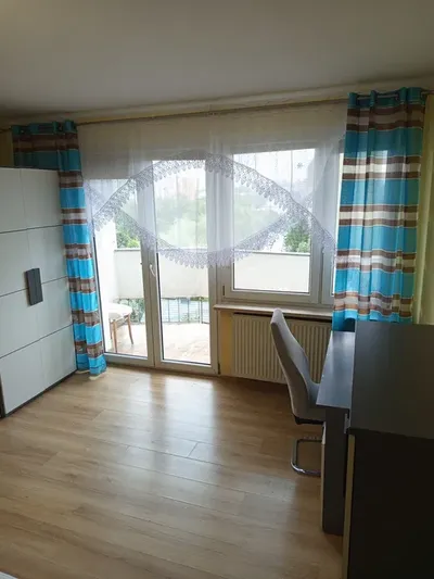 Pokój dla pary lub 1 os. ul Dobrego Pasterza 102 - miniatura 3