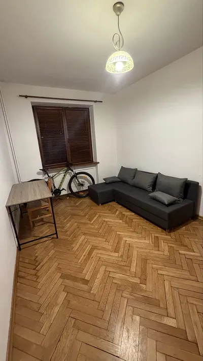 Pokoj 15m2- polecam! Okres zimowy- 1200/1250 okres letni 1000/1100zl