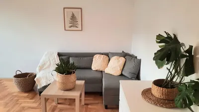 Przytulna kawalerka na Muranowie, róg Smoczej i Stawki