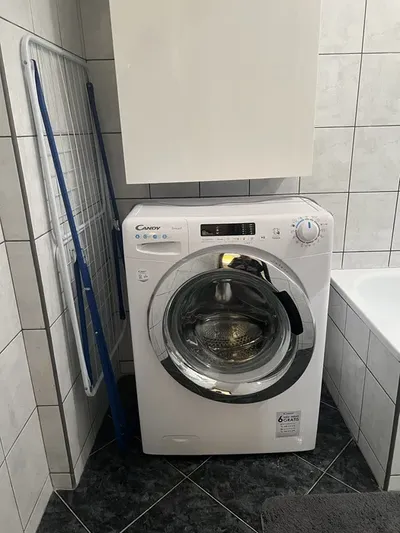 Kawalerka w Scislym Centrum Warszawy - miniatura 5