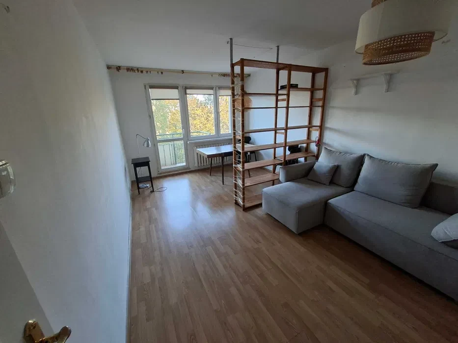 Wynajmę 2 pokojowie mieszkanie- Warszawa Ursynów - 1/8