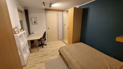 Wynajmę przytulne mieszkanie 10 min. od metra Imielin! - miniatura 2