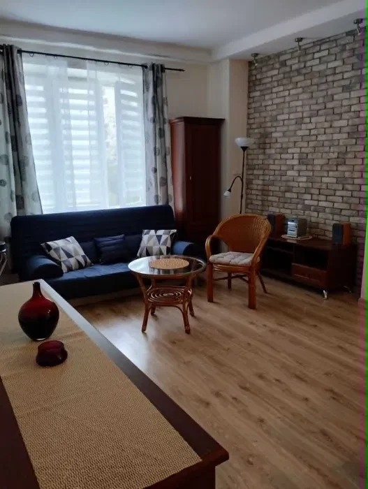 Elegancko wykończone mieszkanie blisko Centrum - 1/8