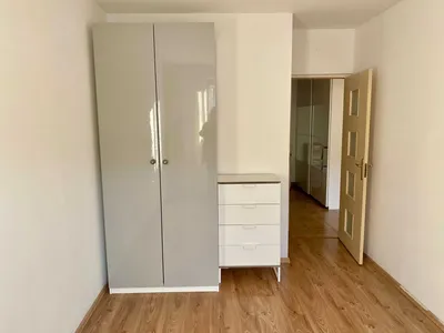 Do wynajęcia komfortowe 2 pokojowe mieszkanie 46 m² | Skorosze | Ul. Chełmońskiego | Teren ogrodzony - parking - miniatura 5