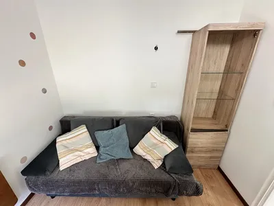 Pokój dla studentki - miniatura 2