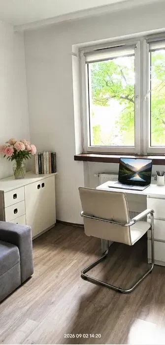 Przytulny pokój dla studentki / kobiety pracujacej - 1/7