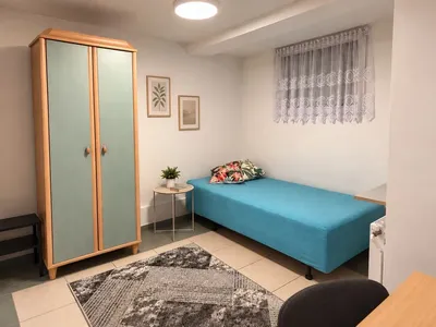 Pokój jednoosobowy 5 min pieszo do Politechniki, centrum Langiewicza - miniatura 3
