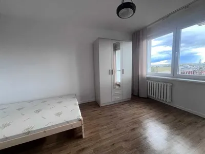 Kawalerka w Ursusie z osobną kuchnią