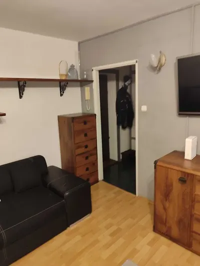 Kawalerka na Bródnie przy samej stacji metra - miniatura 3