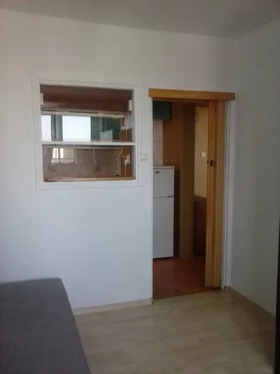 Przytulne 2 pokoje przy stacji metra - miniatura 4