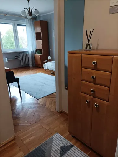 Wynajmę kawalerkę dla studentki/studenta. - miniatura 4