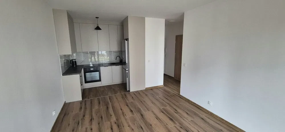 Mieszkanie dwupokojowe z ogródkiem - 1/8