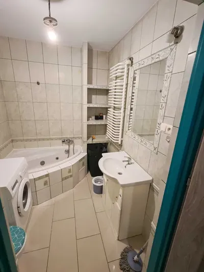 Komfortowe mieszkanie na parterze z balkonem - miniatura 2