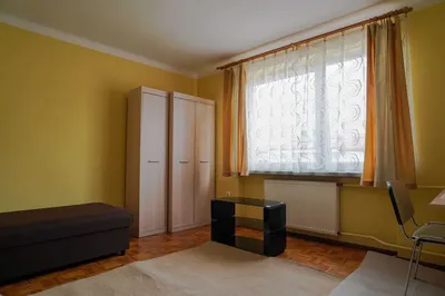 Pokój jednoosobowy, właśnie odświeżony! Sławinek, Pierwsza Górka - miniatura 2