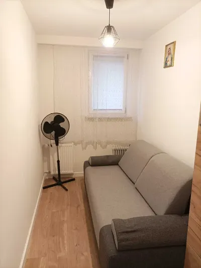 2 pokojowe mieszkanie na wynajem - 30 mkw, ul. Podchorążych, Rzeszów - miniatura 4