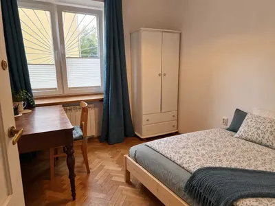 Klimatyczne mieszkanie z prywatnym ogródkiem na Starym Mokotowie, 2 minuty od metra Racławicka - miniatura 3