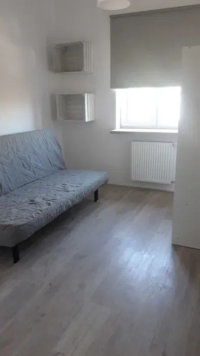 4 pokoje (3 sypialnie) bezpośrednio, czynsz w cenie, Warszawa, Włochy, Chrobrego 16A - miniatura 2