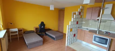Duża kawalerka na Ruczaju - miniatura 3