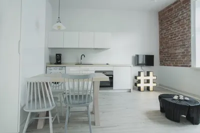 Nowy Apartament 2 pokoje w sercu miasta, winda, standard, NAJEM DO 15.06.2027 - miniatura 3