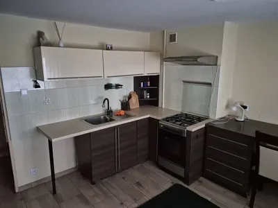 Mieszkanie, kawalerka do wynajęcia - miniatura 2