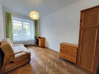Śródmieście | Całe duże mieszkanie do wynajęcia. 3 niezależne pokoje, 5 min spacerem na UEK, 15 na Rynek! Idealne dla studentów. Dostępne od zaraz. - miniatura 2