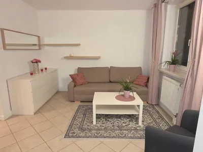 Kawalerka umeblowana, cicha i przytulna