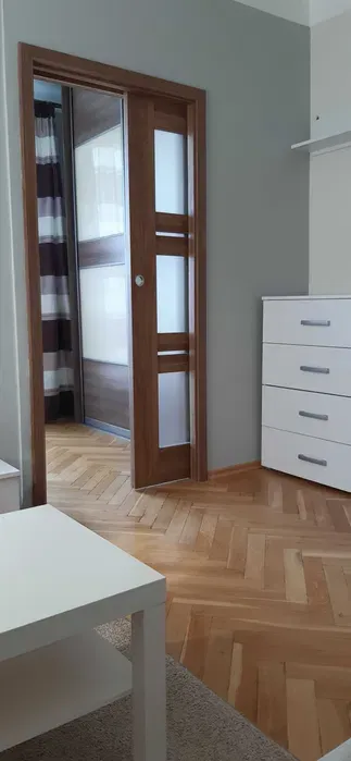2-pokojowe mieszkanie 37 m2 - Muranów/ Śródmieście - miniatura 4