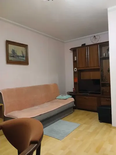 Do wynajęcia przytulna kawalerka REZERWACJA - miniatura 2