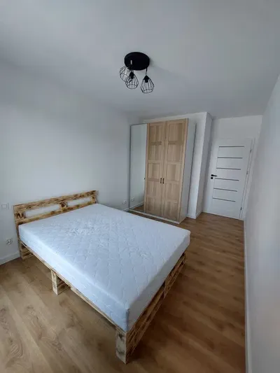 Wynajmę przestronne dwupokojowe mieszkanie na ul ZAUCHY Górka Narodowa - miniatura 5