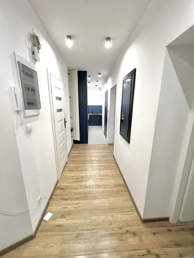 Jasny pokój - zadbane mieszkanie - blisko Akademia Krakowska - miniatura 4
