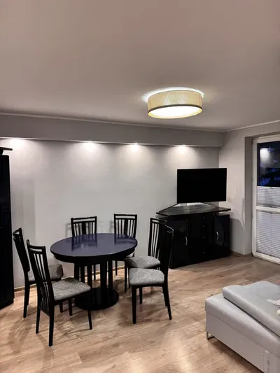Przestronne 4-pokojowe mieszkanie | 75 m² | 2 łazienki | Garaż | Ursus