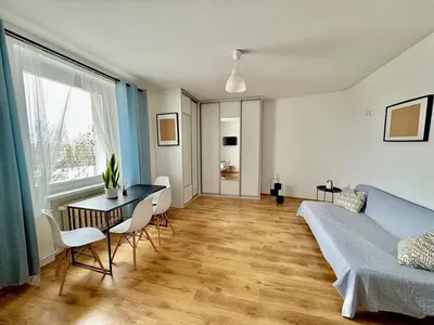 Mieszkanie 4 pokoje 100m2 - przy stacji SKM Wzgórze św. Maks, Centrum - miniatura 2