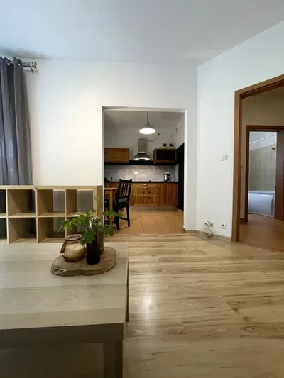 Kawalerka z tarasem i ogródkiem od listopada - miniatura 5