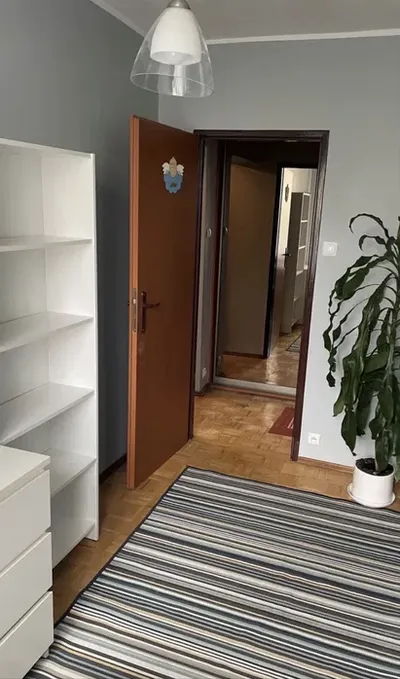 Mieszkanie 3 pokoje + kuchnia blisko do Metra Bródno - miniatura 3