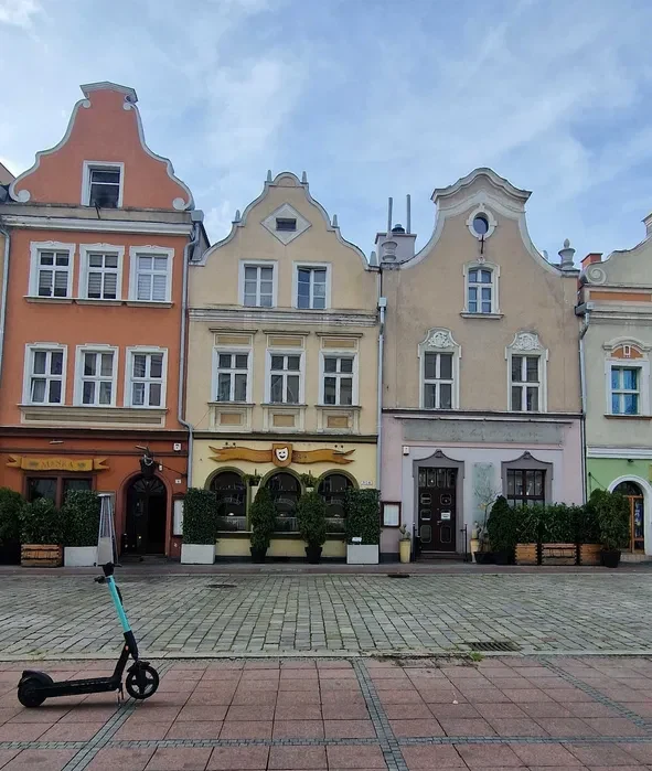 Mieszkanie 2 pkł Opole Rynek Parking - 1/8