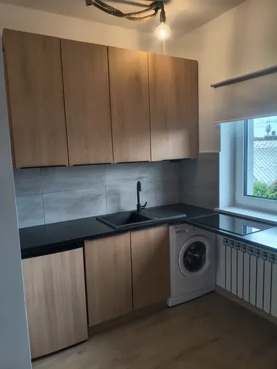 Wynajmę nowo urządzone 20m2 na Korony Polskiej. - miniatura 4