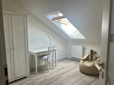 Wyjątkowe, dwupoziomowe mieszkanie 3 pokoje i garderoba, 80 m² z klimatyzacją i windą - miniatura 4