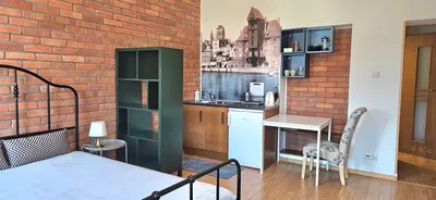 Kawalerka zadbana w centrum nad Motławą. Super lokalizacja - miniatura 2