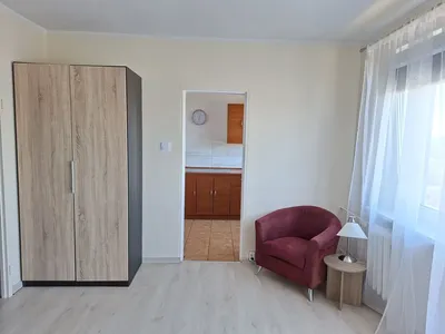 Kawalerka przy ul. Szafera od zaraz - miniatura 4