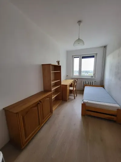 Wynajme mieszkanie 4 pokojowe na osiedlu Bolesława Chrobrego - miniatura 3