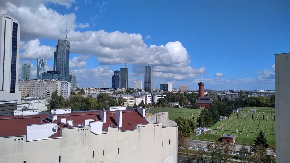 Do wynajęcia przestronne studio (pokój + aneks + łazienka) z pięknym widokiem na Filtry, Warszawa, ul. Daleka 6 - 1/8