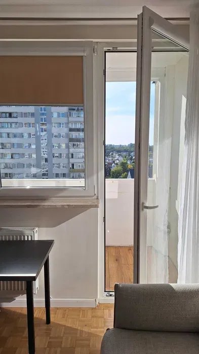wygodny duży pokój z balkonem Warszawa Bielany Metro dla Pary lub singla. Dla studenta. Dla obcokrajowca, I speak english. - miniatura 3